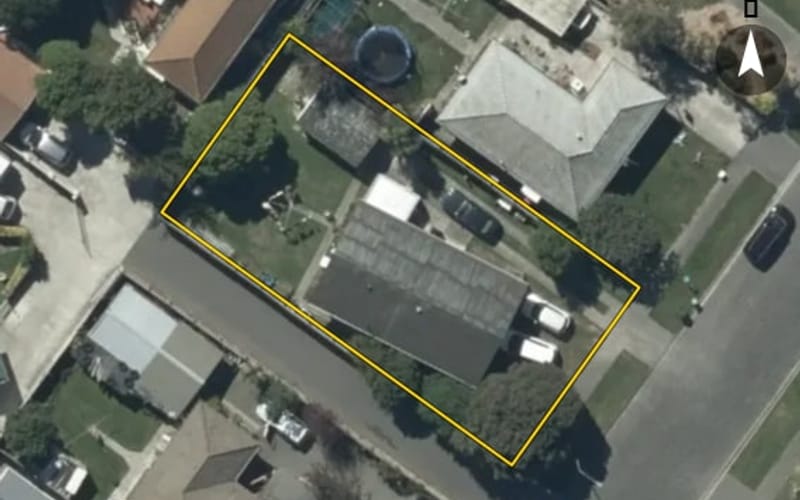 9 Cob Crescent