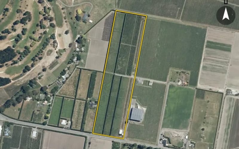 1070 Links Road