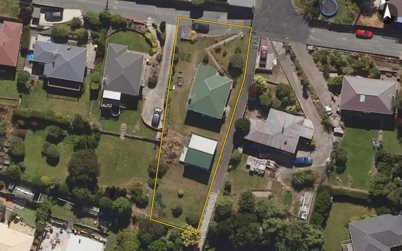 6 Shirley Place