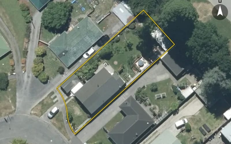 39 Davis Crescent