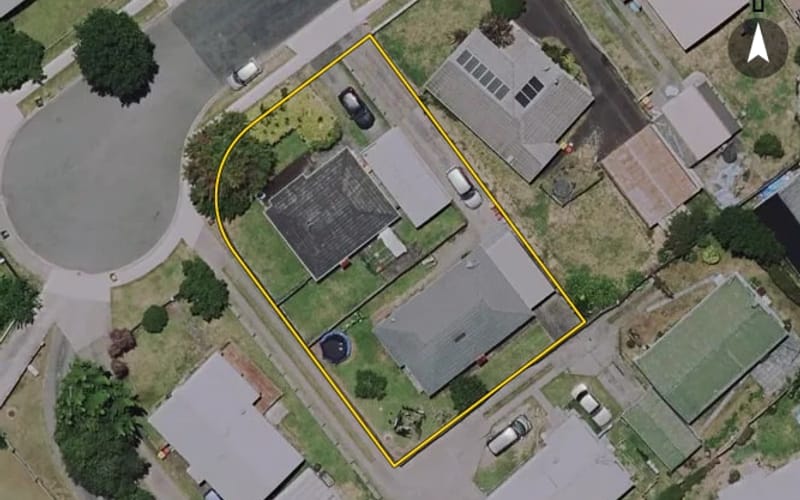31A Lindsay Crescent