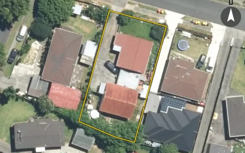 1/3 Ririno Place
