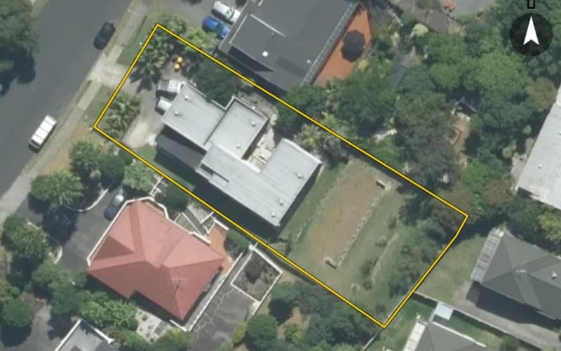 10 Bayside Drive