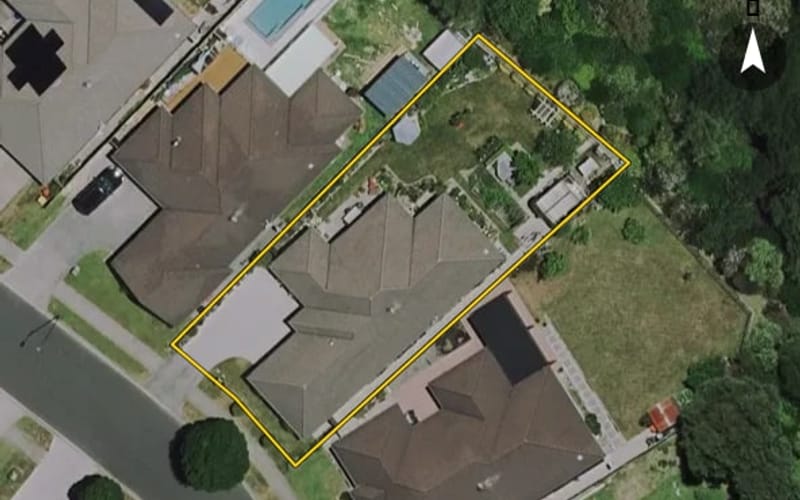 25 Edgeview Crescent