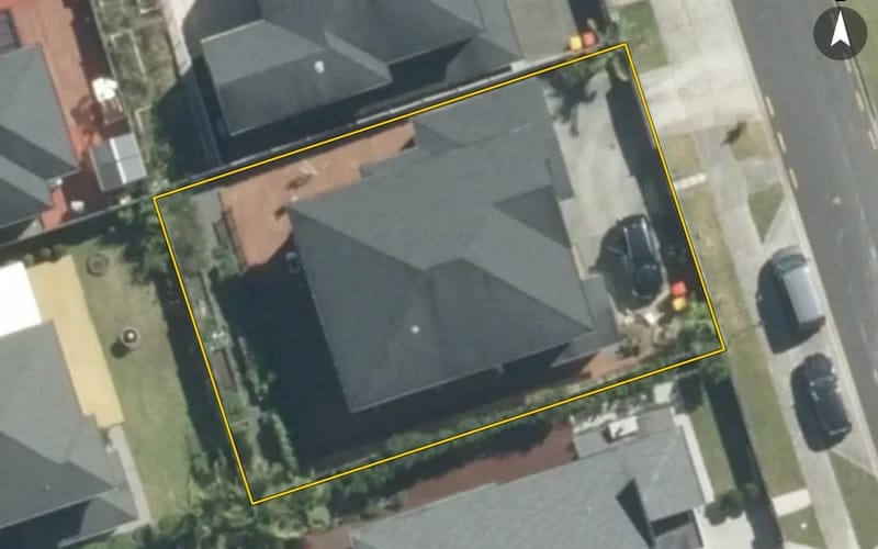 26 Lagonda Rise