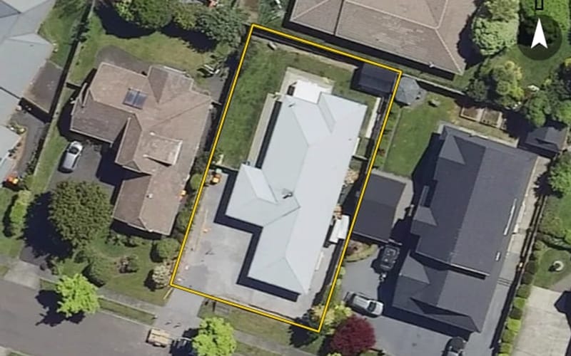 10 Thelma Place
