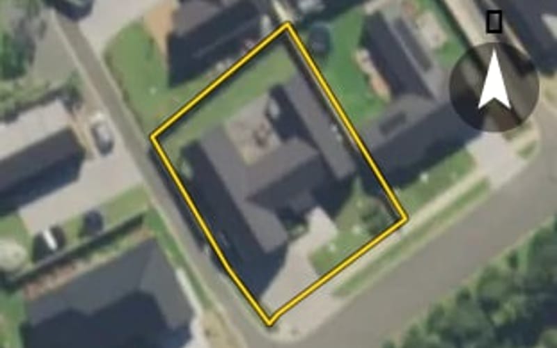28 Admiral Way