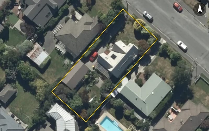 8 Bannister Place