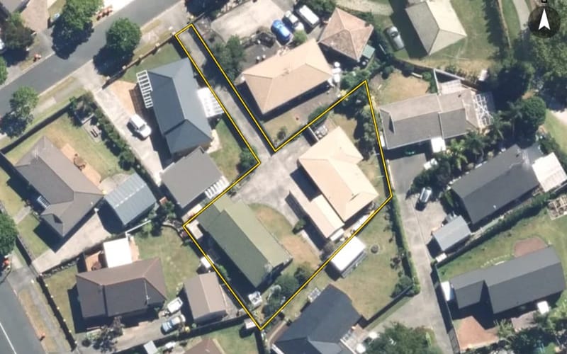 2/5 Nedlands Place
