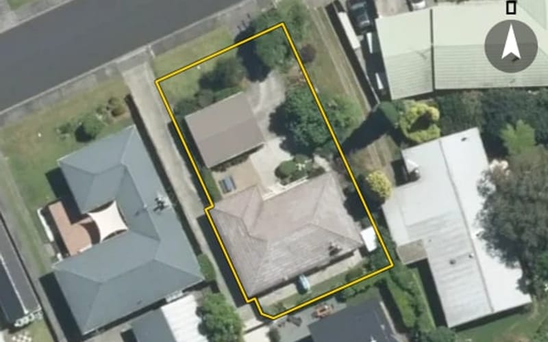 6 Callis Avenue