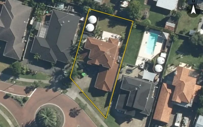 3 Pine Harbour Parade