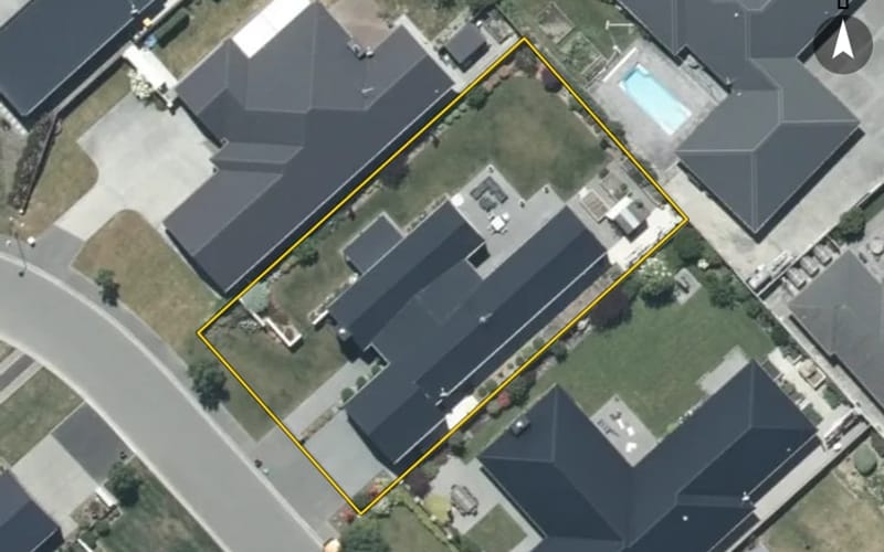 17 Douglas Drive