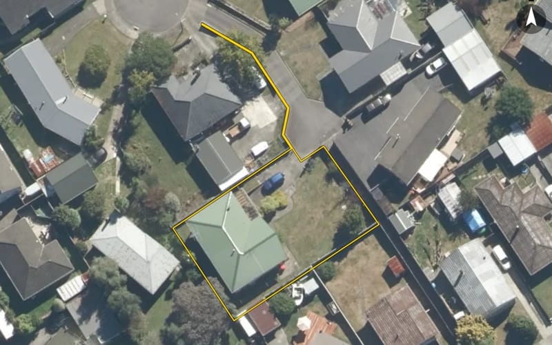 7 Maoribank Grove