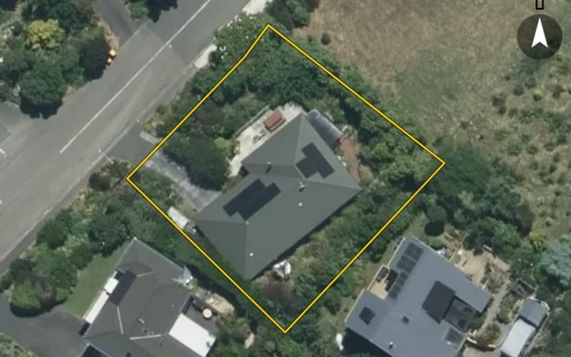 4 Ledger Road