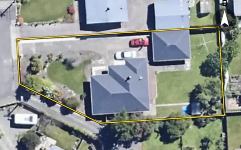 15 Houghton Crescent