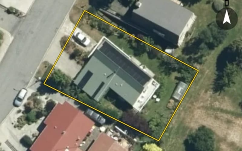12 Bracken Street