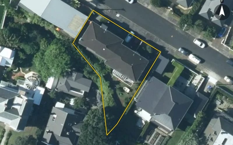 1/6 Jubilee Avenue