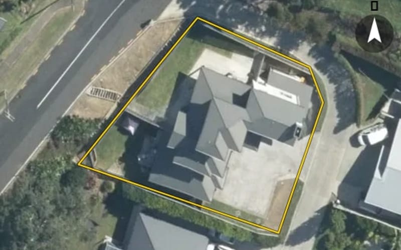 60A Carlton Crescent