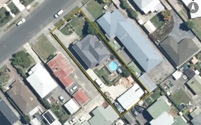 210 Lascelles Street