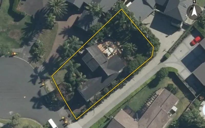 11 Oleander Point