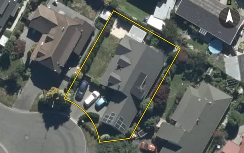 11 Pasadena Place
