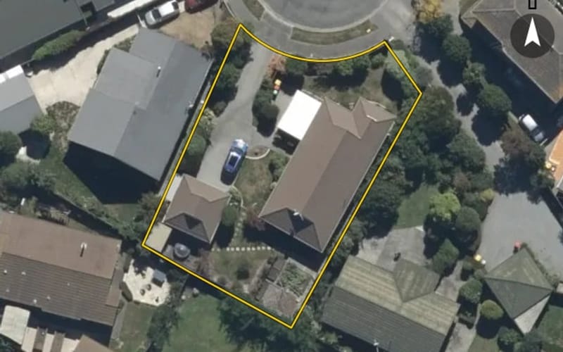 15 Cam Place