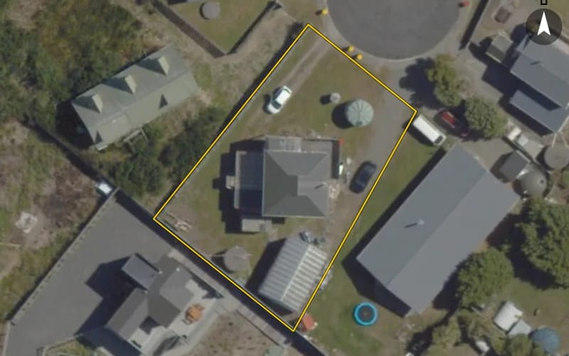 16 Oraka Place