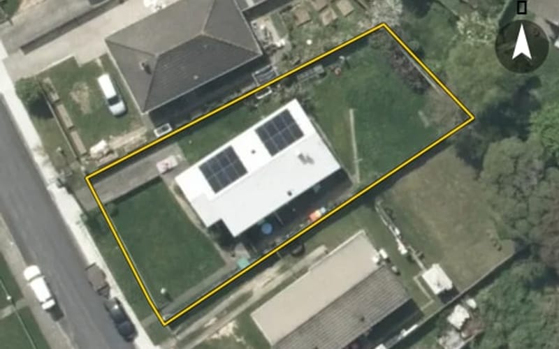9 Thompson Grove