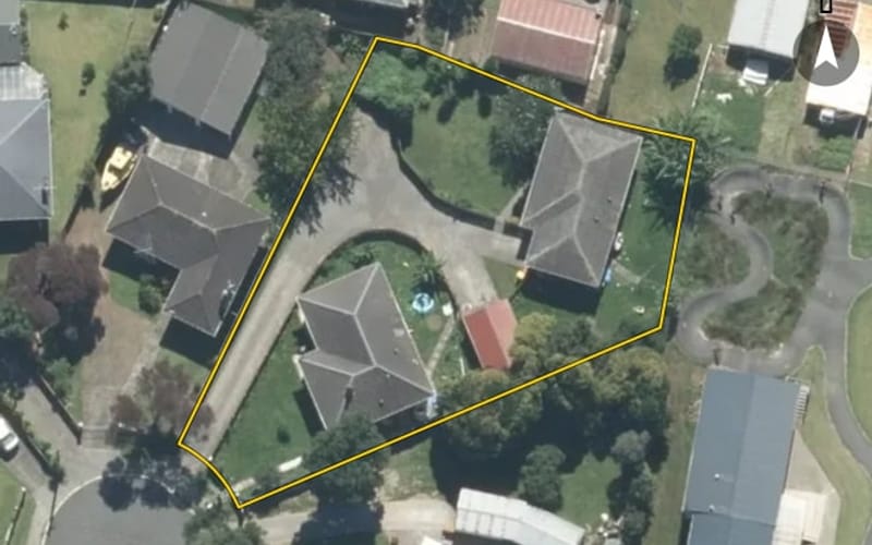 14 Leslie Place