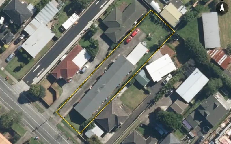 53 Hamlin Road