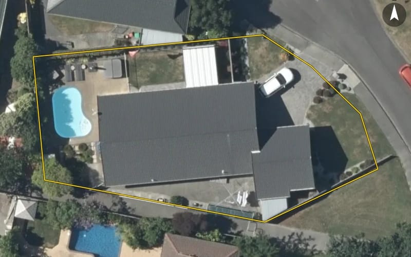 43 Upham Crescent
