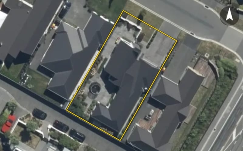 3 Amberite Place