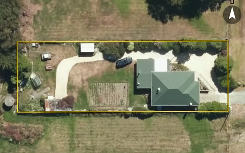 62 Maudes Road