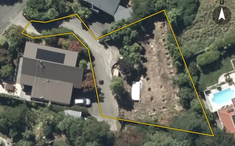 15 Amherst Place