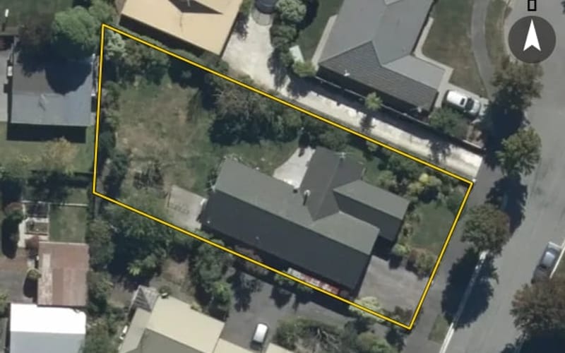 25 Royleen Street