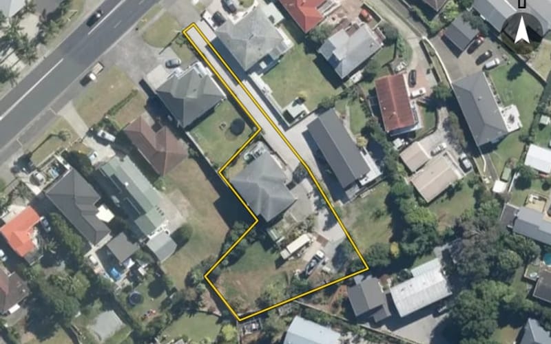 195 Hibiscus Coast Highway