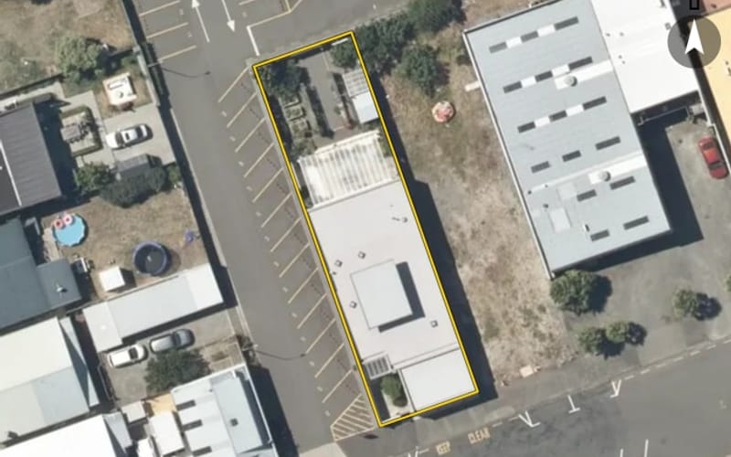 10 Swan Street