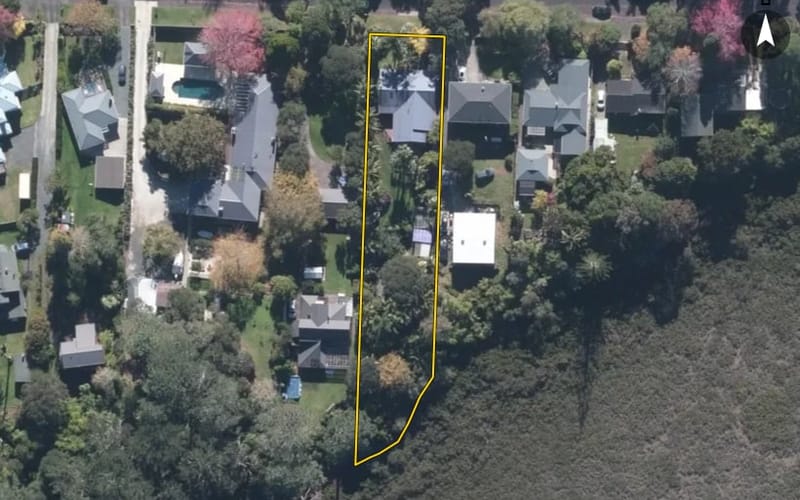 43 Pohutukawa Road