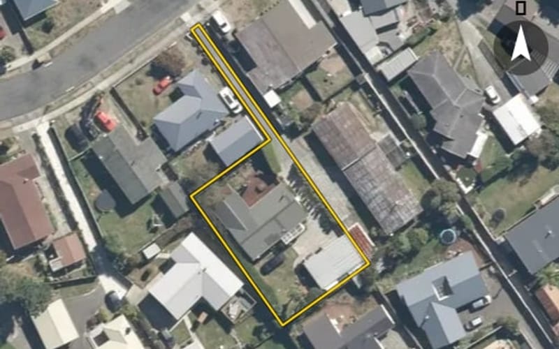 29 Burns Grove