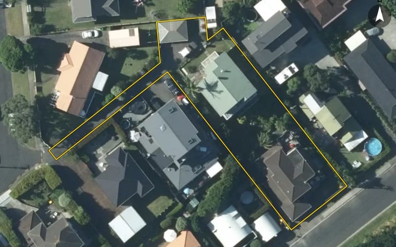 2/30 Seabreeze Road