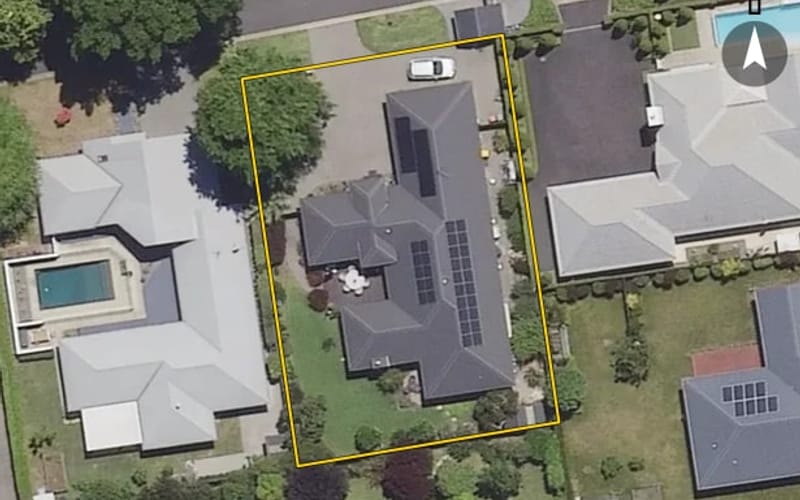 10 Tall Oaks Way