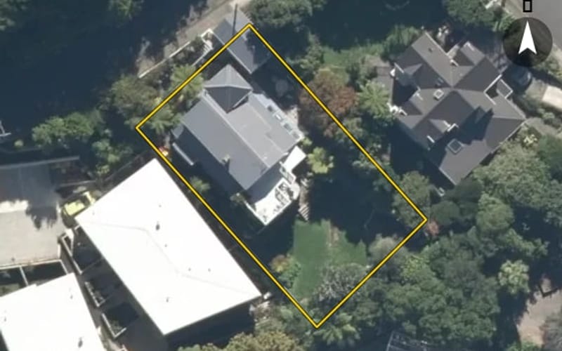 10 Ferry Road