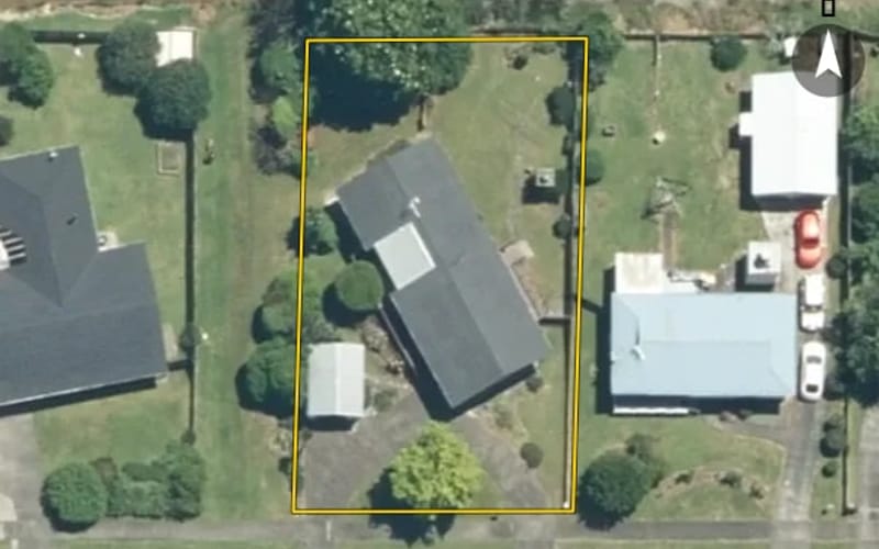 16 Mahana Road
