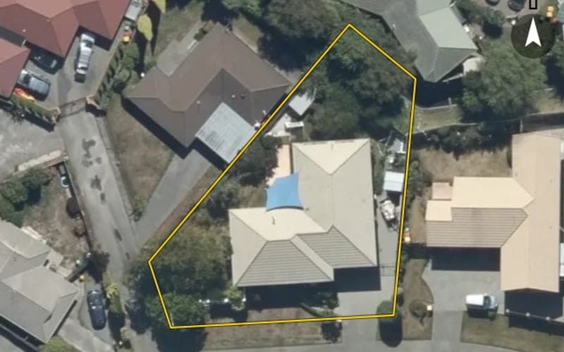 10 Thornhill Place