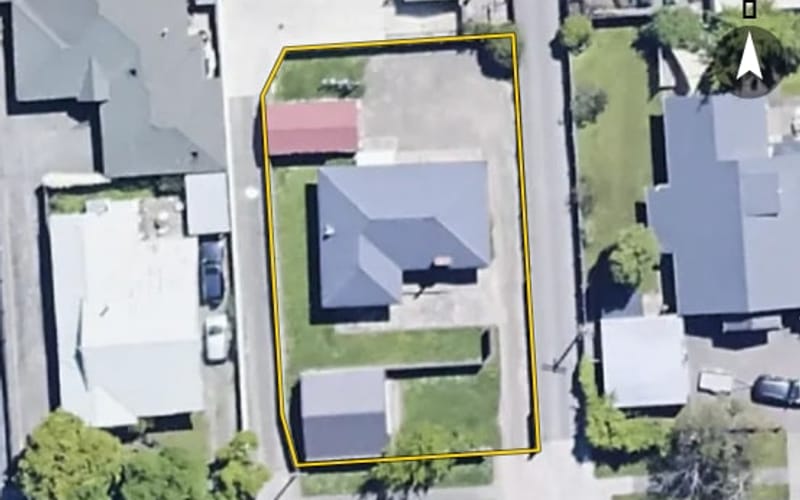 30 Lakings Road
