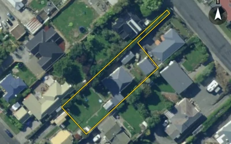 8A Armstrong Street