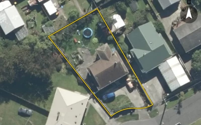 10 Bryant Grove