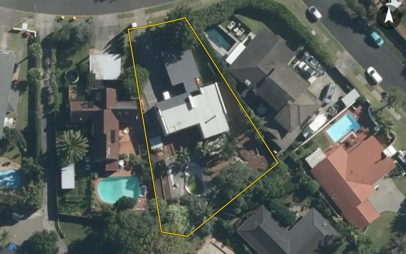 6 Sanctuary Point