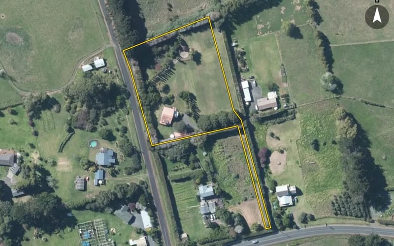 299B Clarks Beach Road