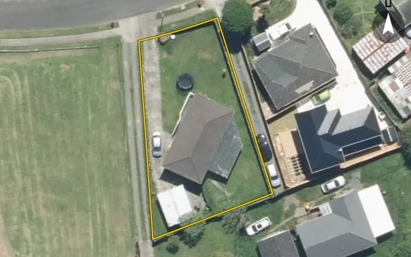 14 Flinders Place
